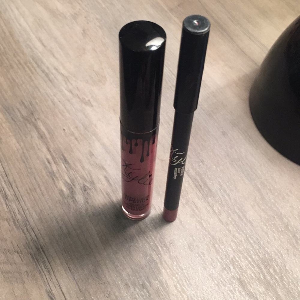 Kylie lip kit